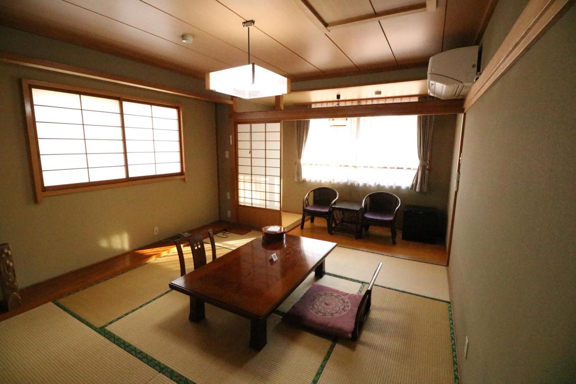 Hotel Wakamizusou Fudžikawagučiko Exteriér fotografie