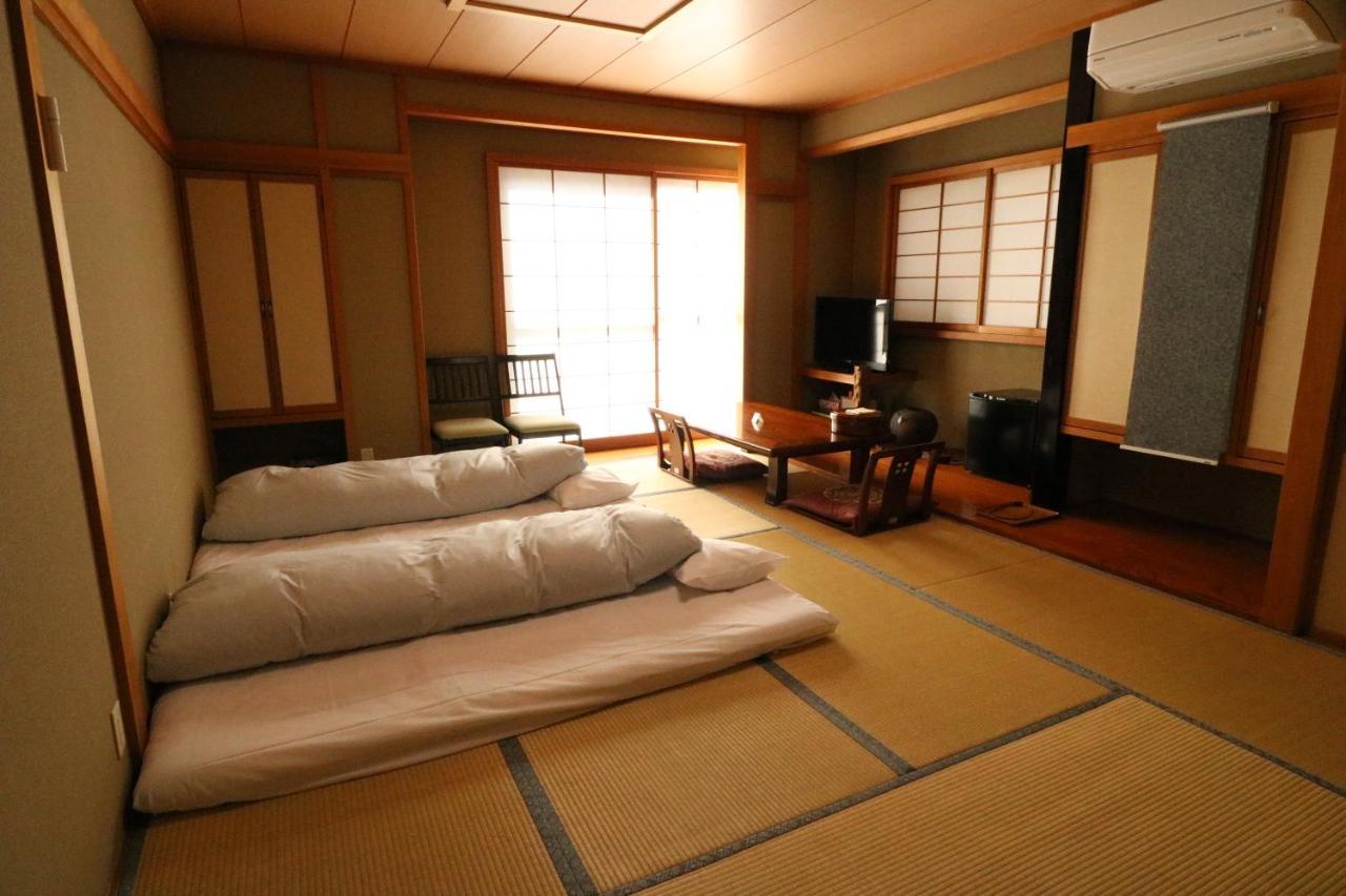 Hotel Wakamizusou Fudžikawagučiko Exteriér fotografie